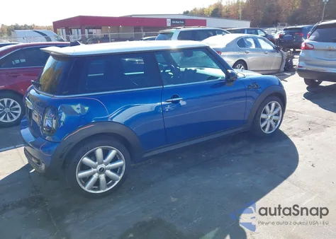 2007 Mini Cooper S z USA, uszkodzony, nr VIN WMWMF73567TL87918